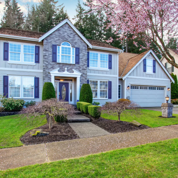 https://marshillpropertymanagement.com/wp/wp-content/uploads/2020/05/About-Our-Company-Pages-About-Mars-Hill-Square-Image-570x570.jpg